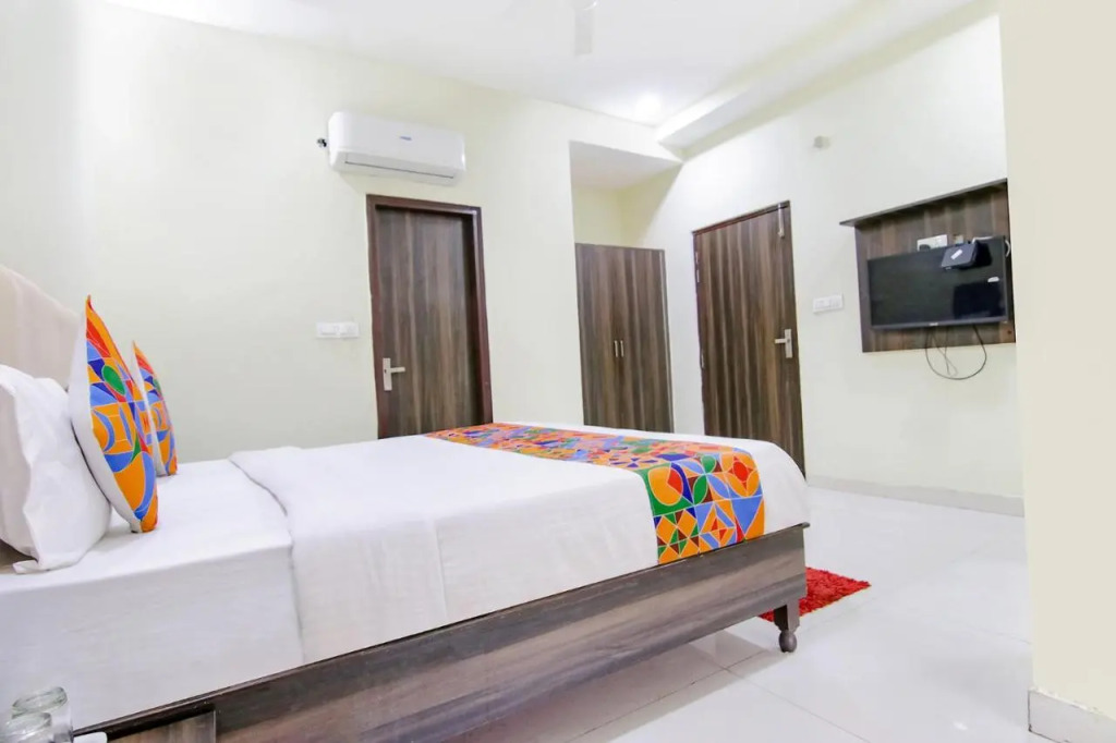 FabHotel Galaxy view