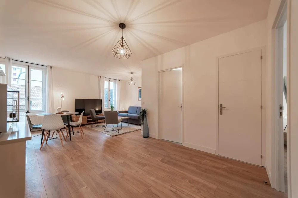 Le 37 Private apartment