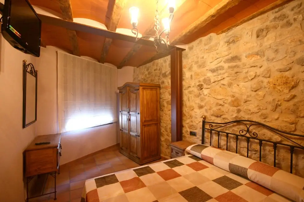 House With 3 Bedrooms in Paüls, With Wonderful Mountain View, Pool Acc
