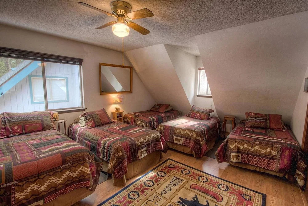 Bambis Bunkhouse