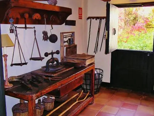 La Fabrica Casa Rural