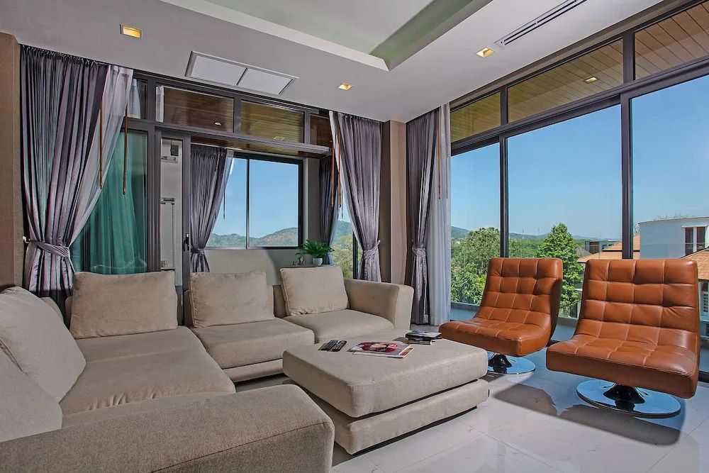 Equilibrium Rawai Villa - 4 Bed