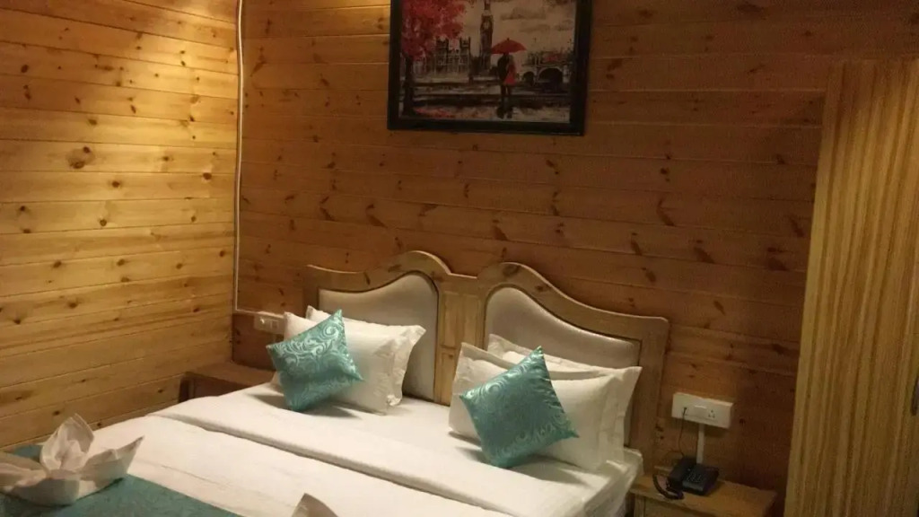 Casa Seaesta Beach Cottages and Suites