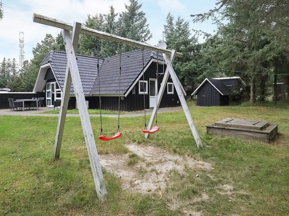 8 Person Holiday Home in Blavand