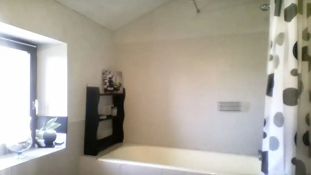 House With 2 Bedrooms in Les Eyzies-de-tayac-sireuil, With Enclosed Ga