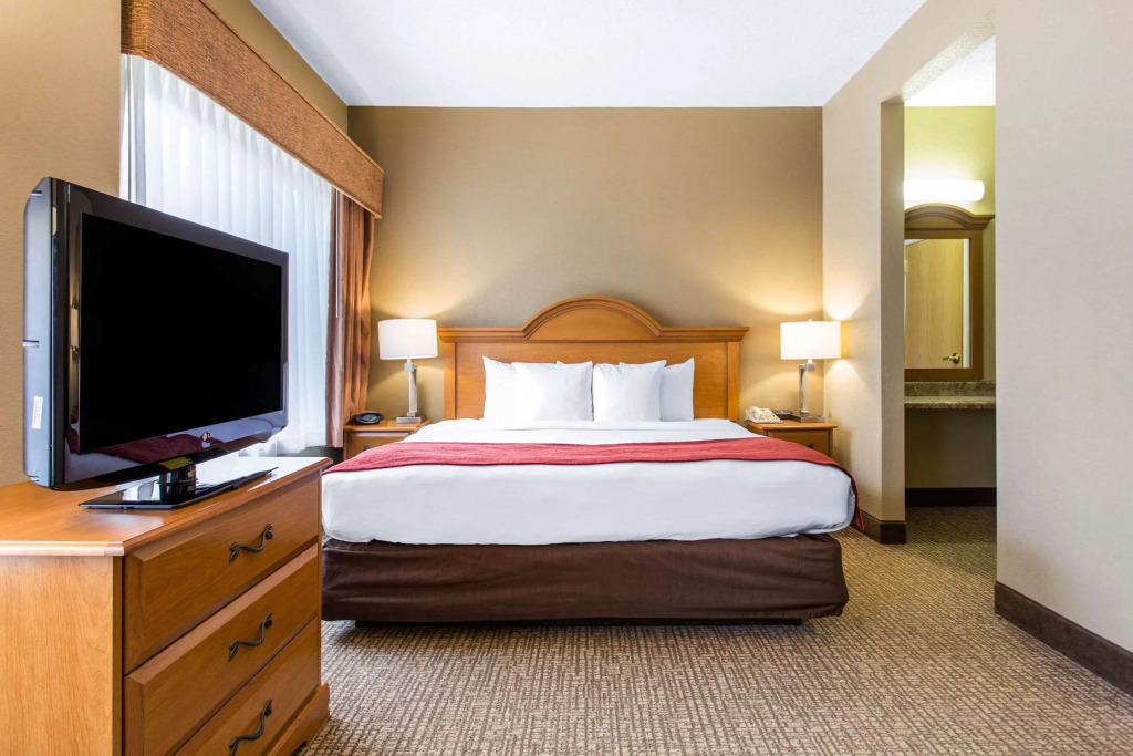 Spark By Hilton Wilmington