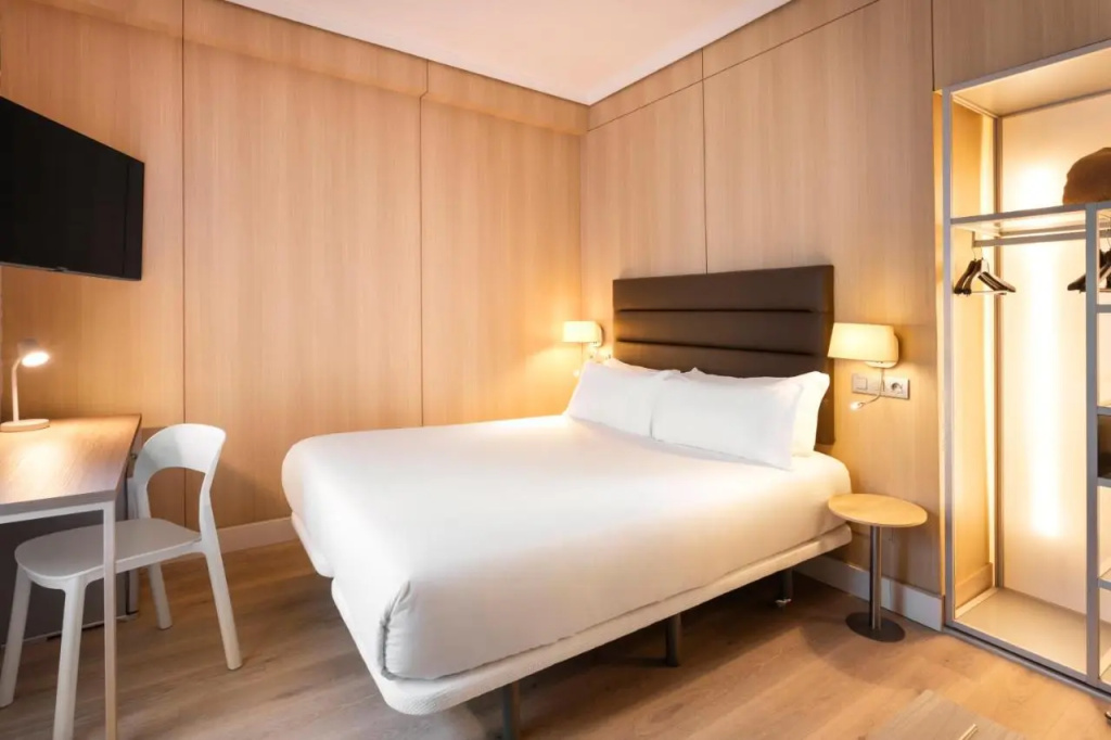 B&B HOTEL Vitoria General Álava
