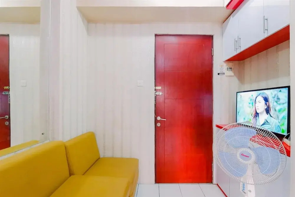 Comfort Living 2Br Apartment Mt Haryono Residence