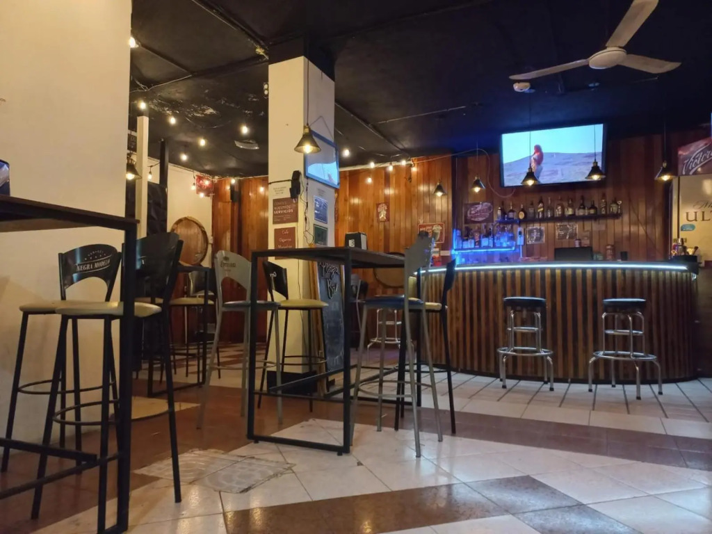 HOTEL y Vapor PLAZA