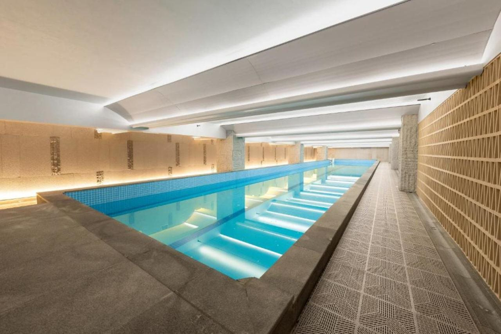 Wyndham Leshan Downtown