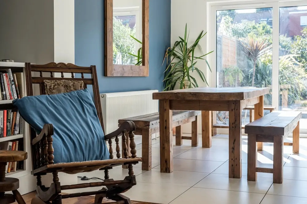 3 Bedroom Home With Garden Near The Beach