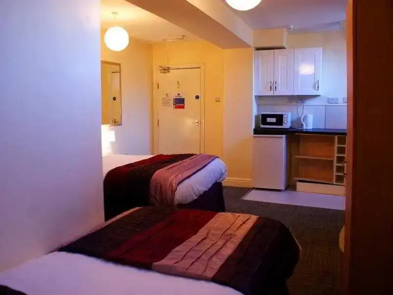City Express Aparthotel