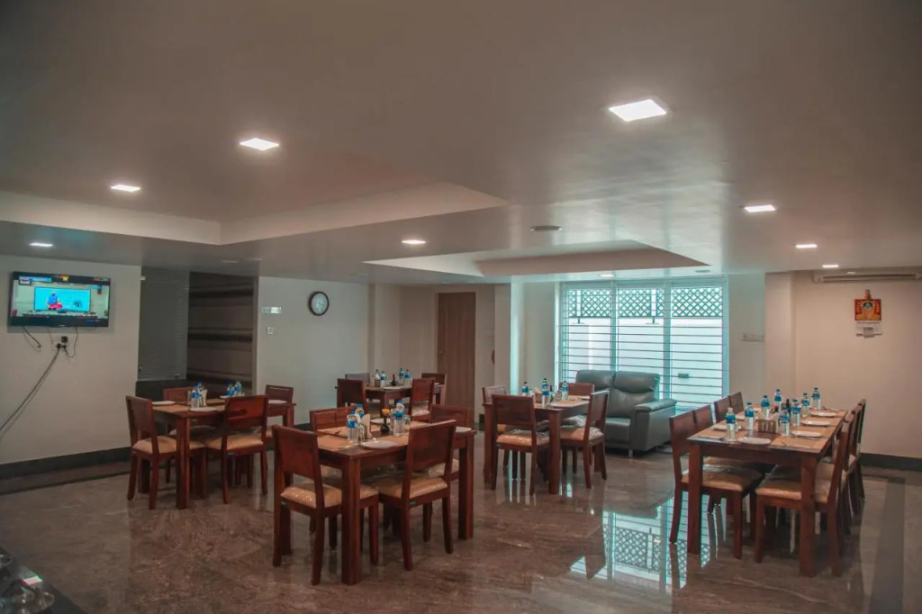 Park Avenue Suites