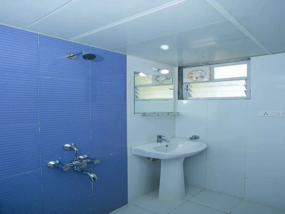 Ocean View Associates by OYO Rooms