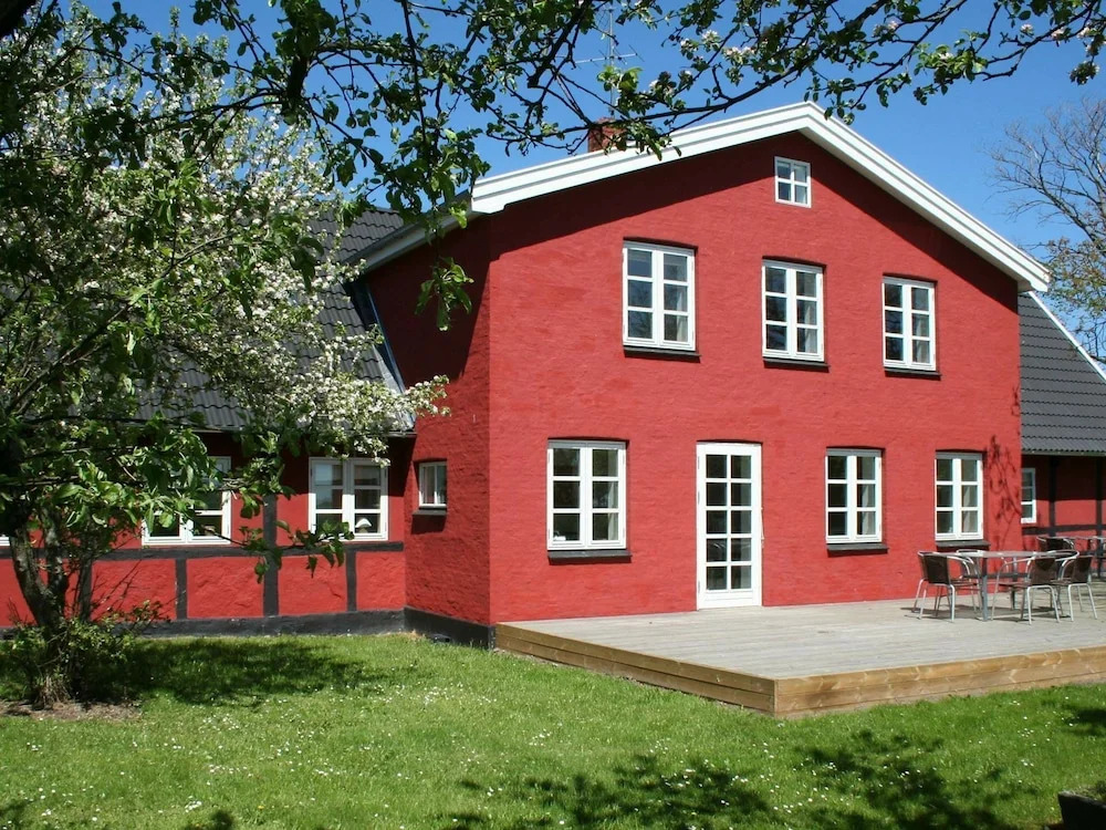 Lovely Holiday Home in Nexø Bornholm With Whirlpool