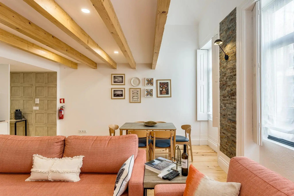 Hopstays Oporto Tiles 2 - City Center Duplex