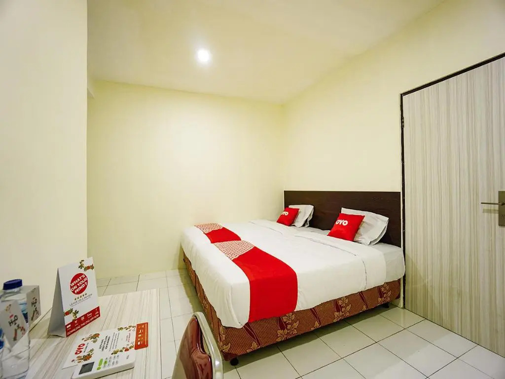 Super OYO 1838 COZY Home
