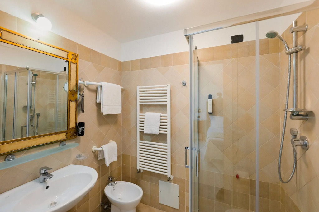 Hotel Berna