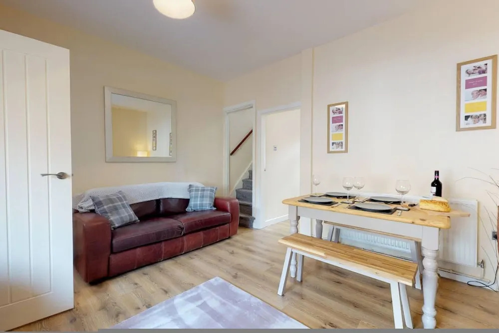 Westminster Luxe Stay City View 3BR Bradford