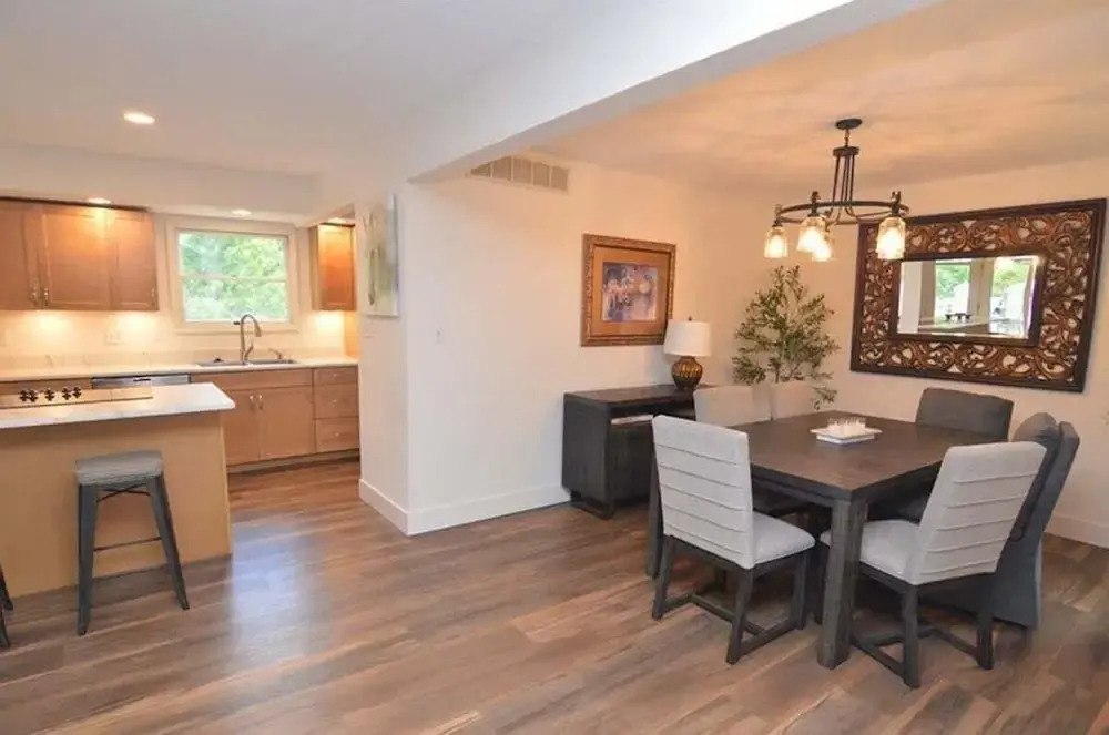 Newly Updated in a Private Cove, With Firepit, Flat Lawn, Dock, Boat Slip & Kayaks in Osage Beach