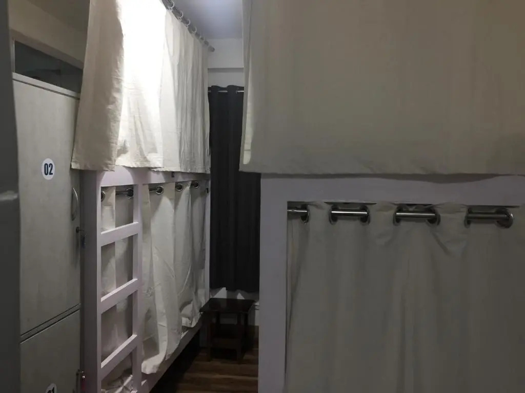 Sleepy Sam -The Traveller’s Hostel