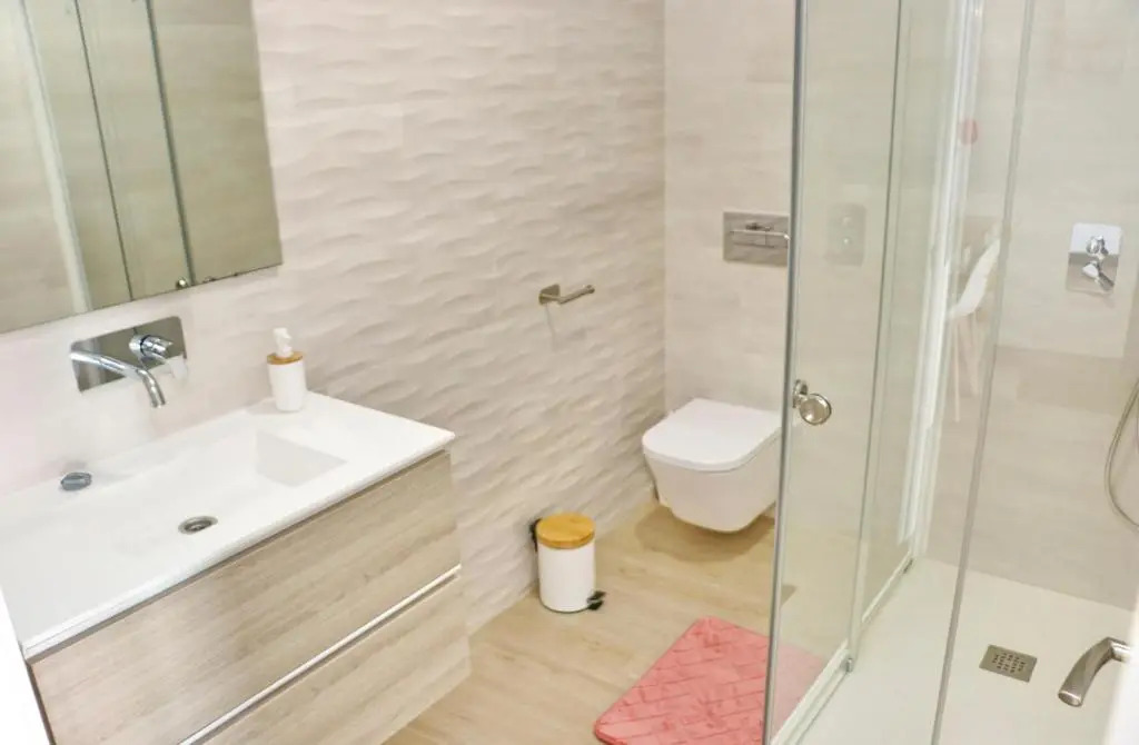 Casa con piscina de agua salada I