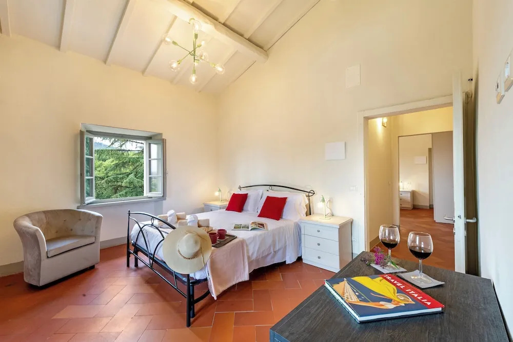 Villa Chimera Green 12 with Pool & Gym