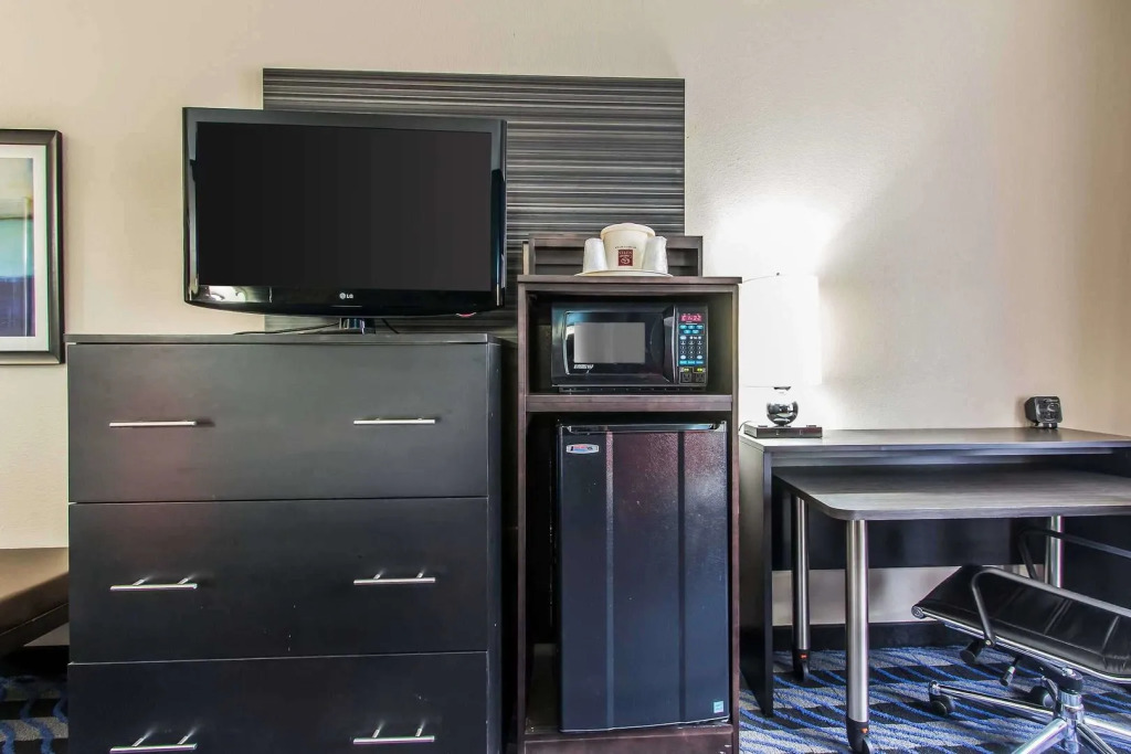 Comfort Suites Fairgrounds West