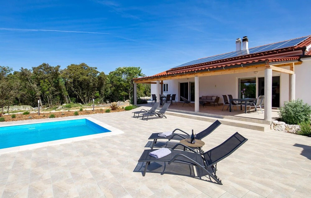 Amazing Home In Kampor