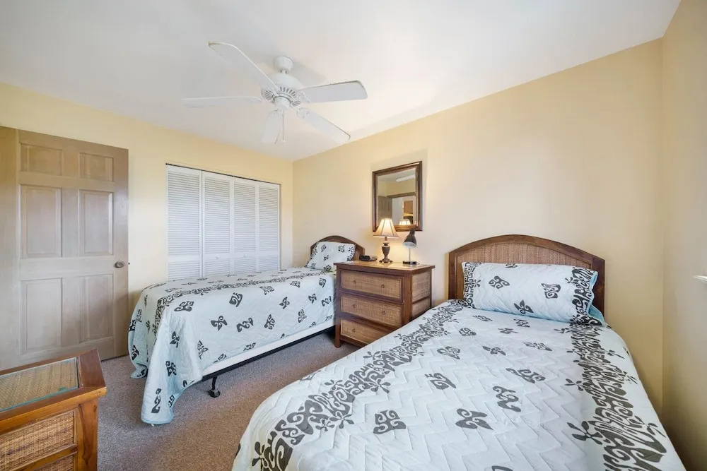 Big Island Lunapule Condos 205b 2 Bedroom Condo