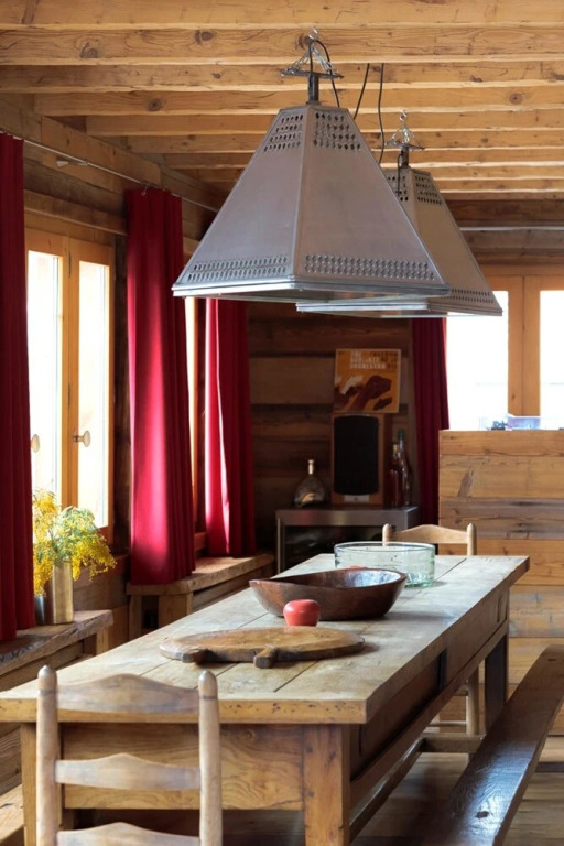 Chalet With 6 Bedrooms in Méribel Mottaret, With Wonderful Mountain Vi