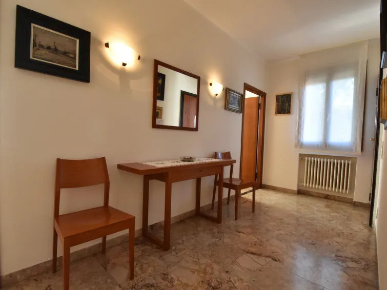 Apartment Casanas-1 by Interhome