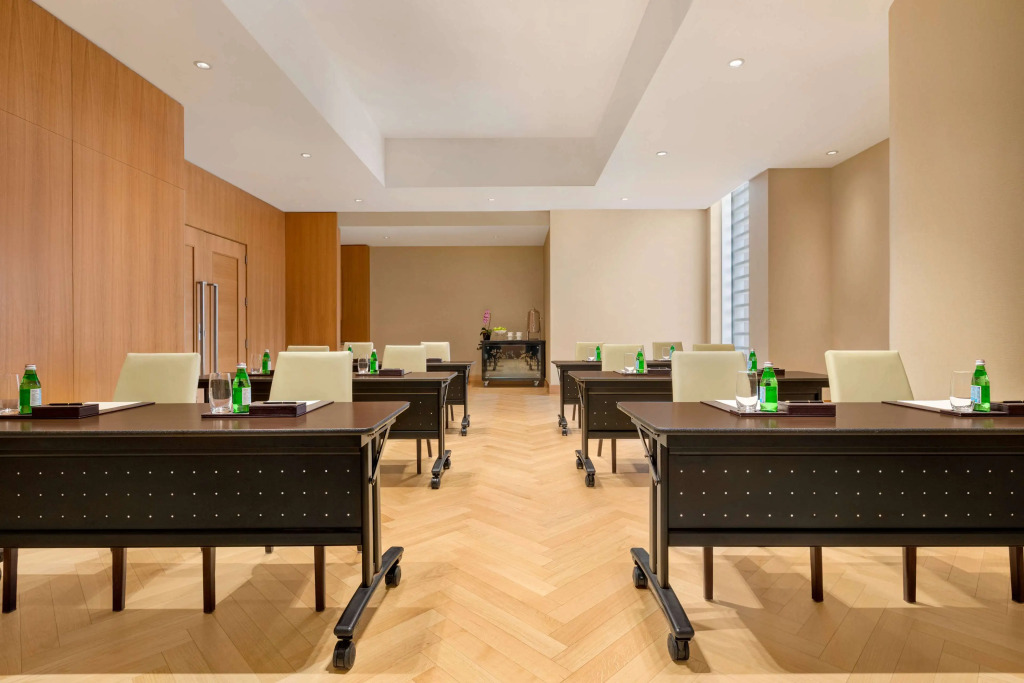 Shangri-La Toronto