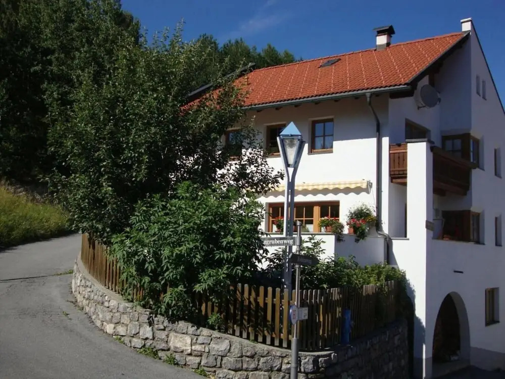 Apartment With Panoramic Views in Fiss