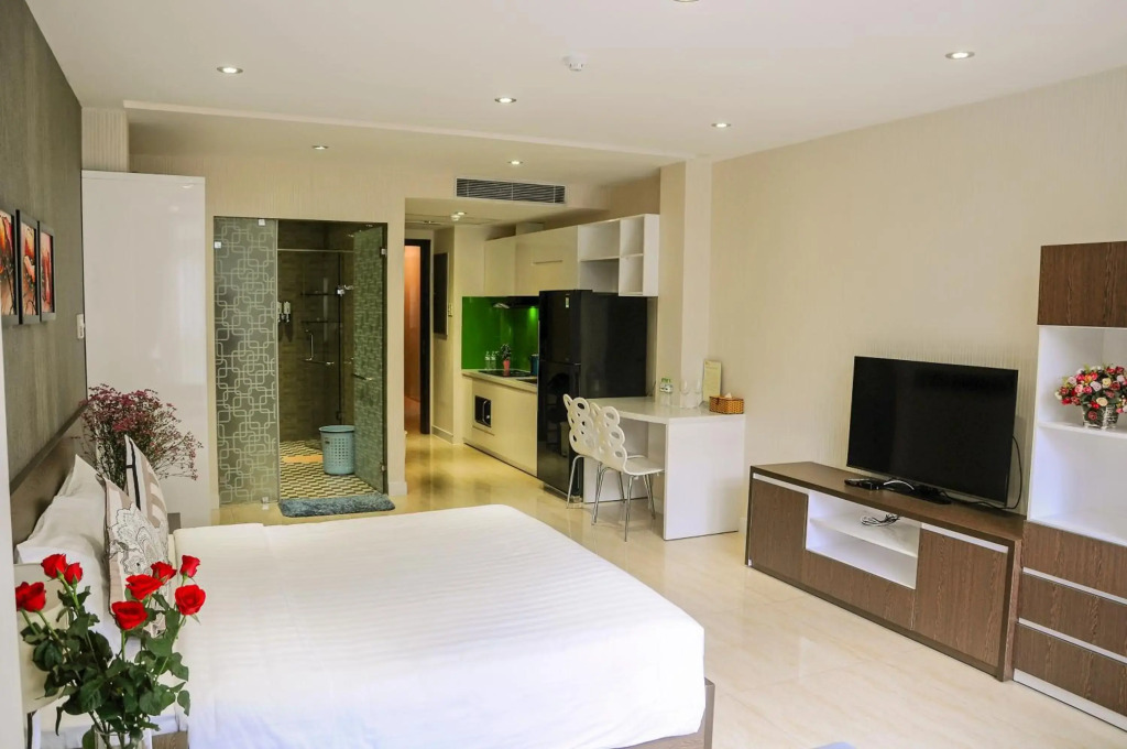Golden Queen Aparthotel
