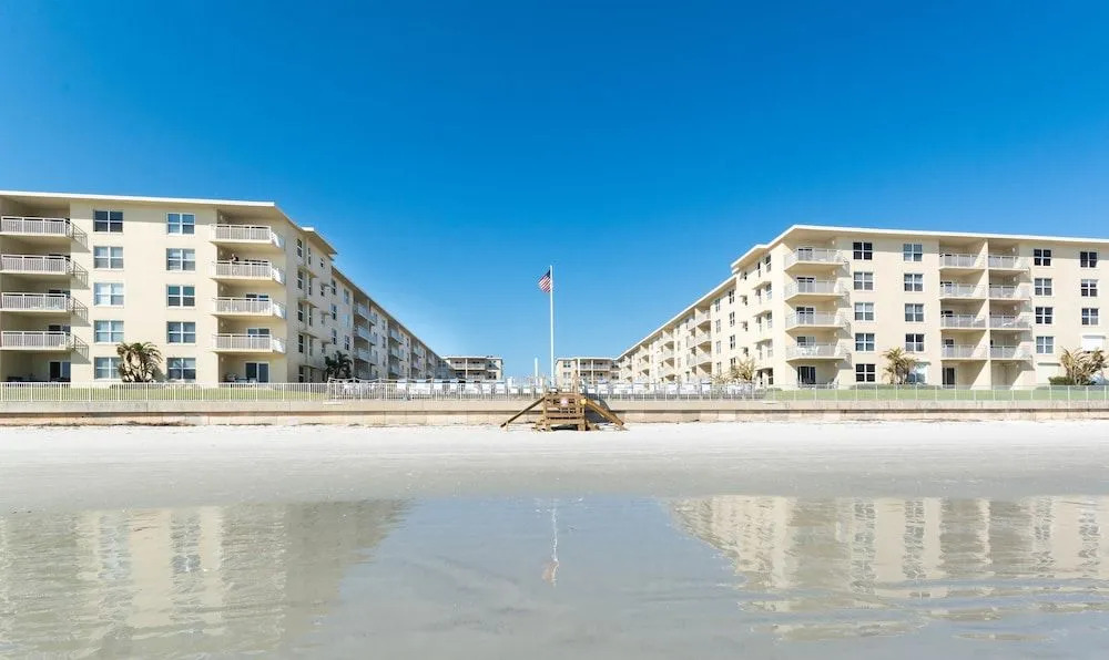 SCG206 - Sea Coast Gardens by RedAwning