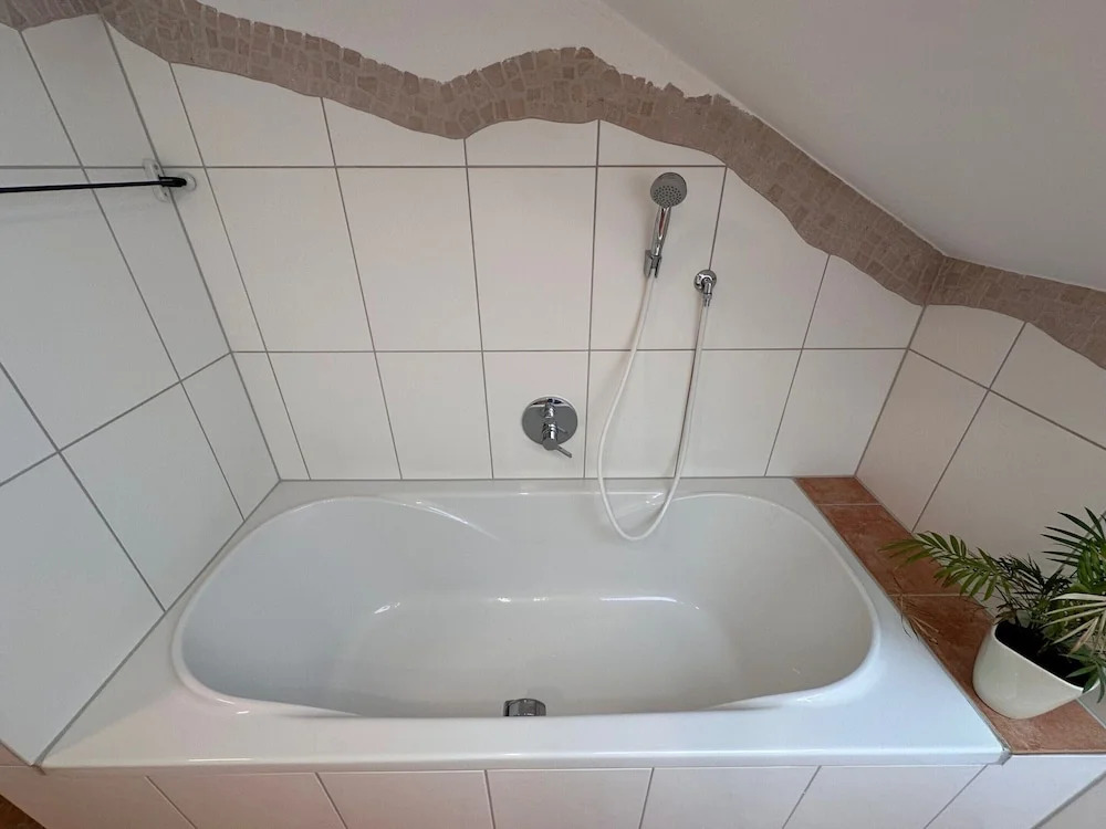 Shared Holiday in two Separate Flats