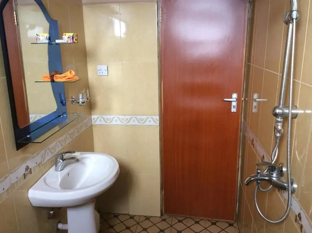 Anmut Hostel