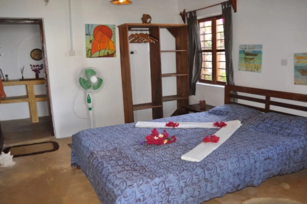 Mango Beach House