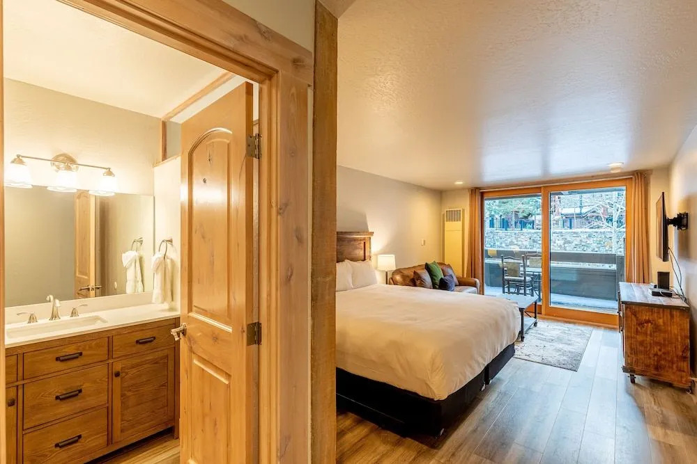 Hotel Room In Timber Creek Lodge 0 Bedroom Condo