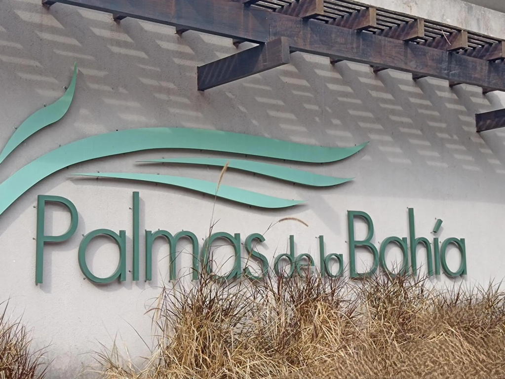 Palmas de la Bahia Cozy Flat 2 rooms 2 baths