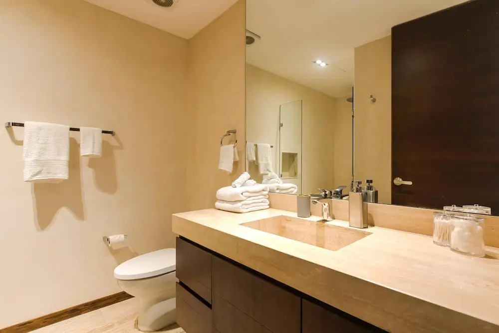 Modern 2BR Apartment With Private Pool Amazing Amenities Near The Beach