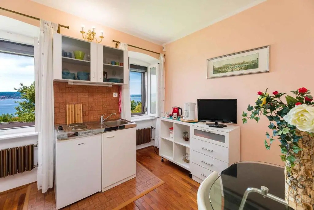 Apartment in Crikvenica 39149