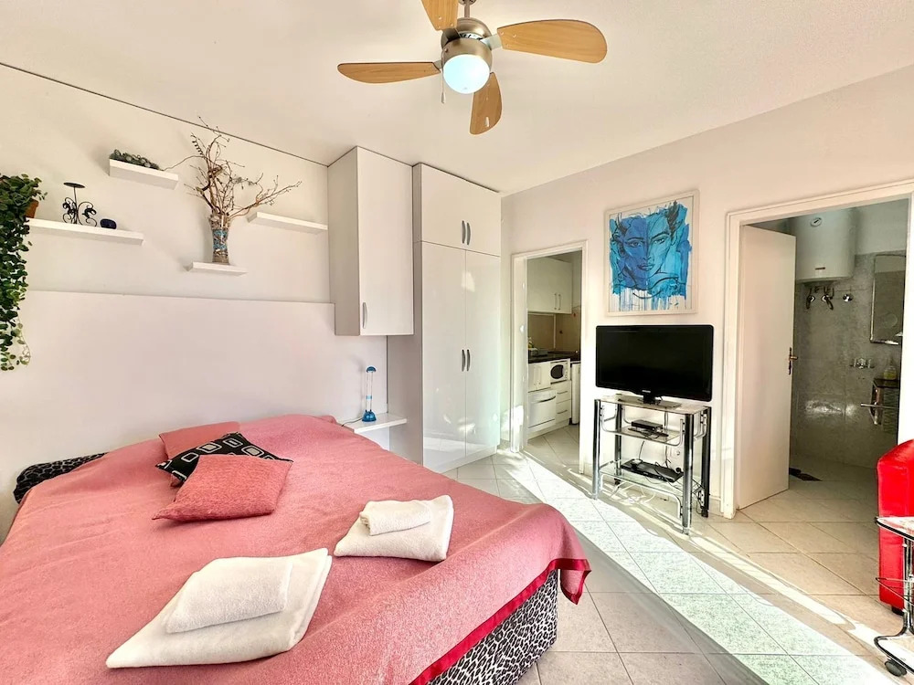 Sun Rose Apartments Sveti Stefan