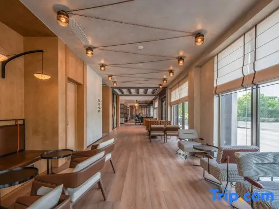 Yangzhou Slender West Lake Tongpai Hotel