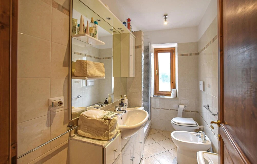 Awesome Apartment in Molino del Piano With 2 Bedrooms and Wifi