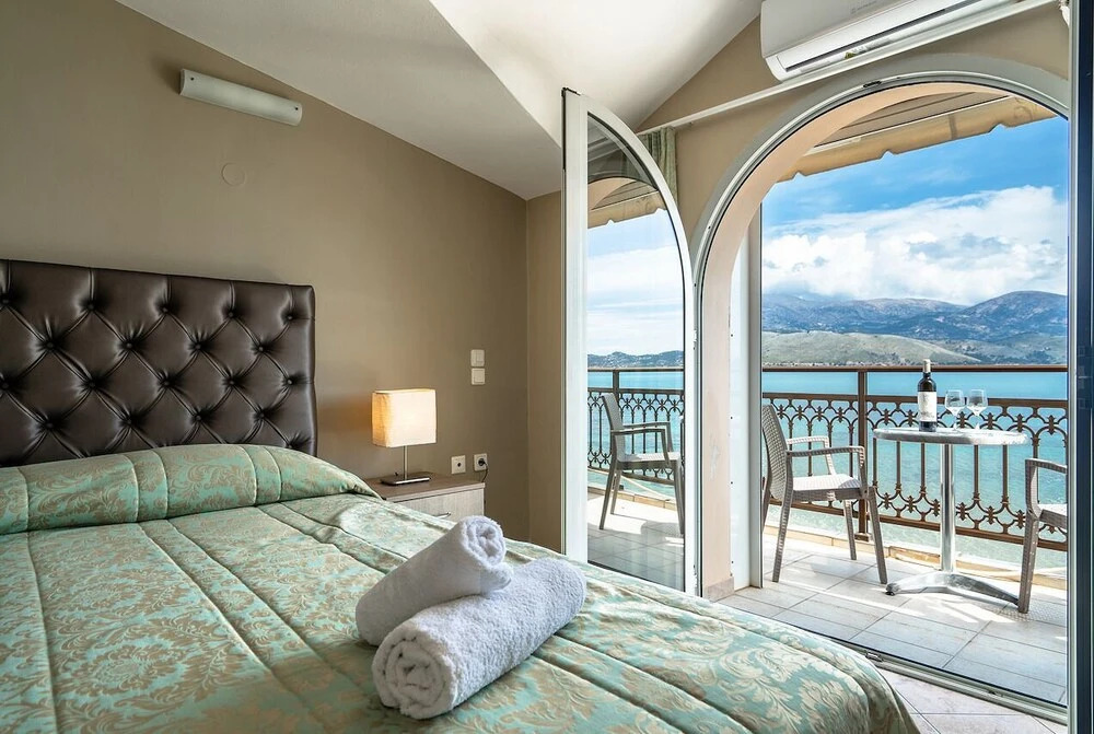 Zois Sea View Apartments in Lixouri