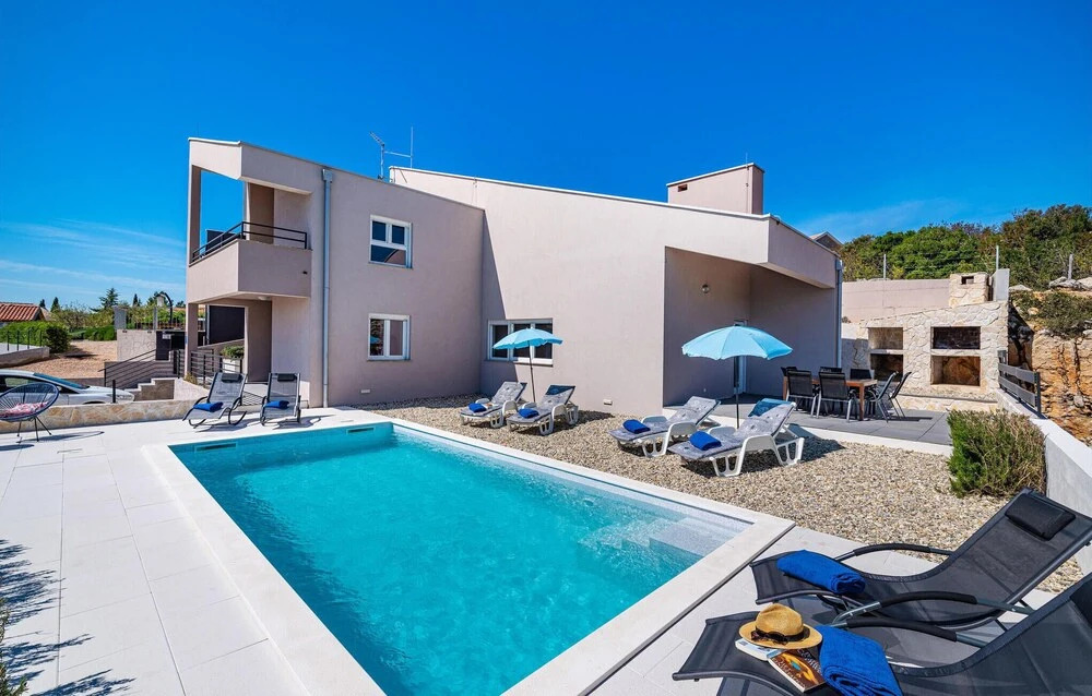 Stunning Home in Posedarje With 4 Bedrooms, Wifi and Outdoor Swimming Pool