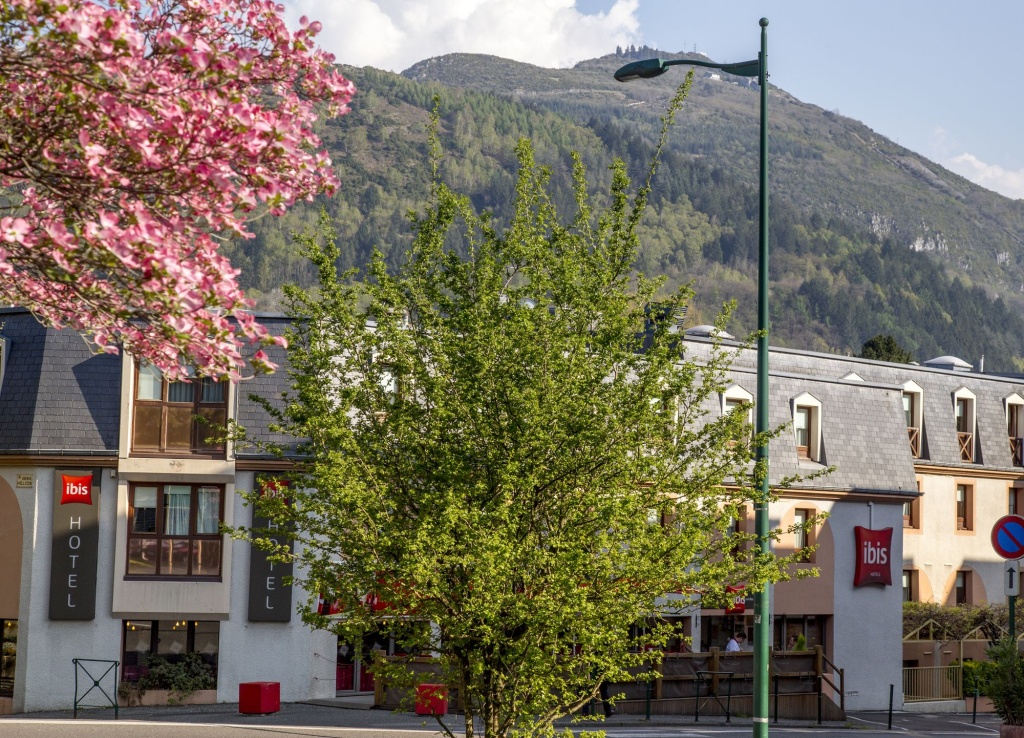 B&B HOTEL Lourdes Centre Gare 3 étoiles