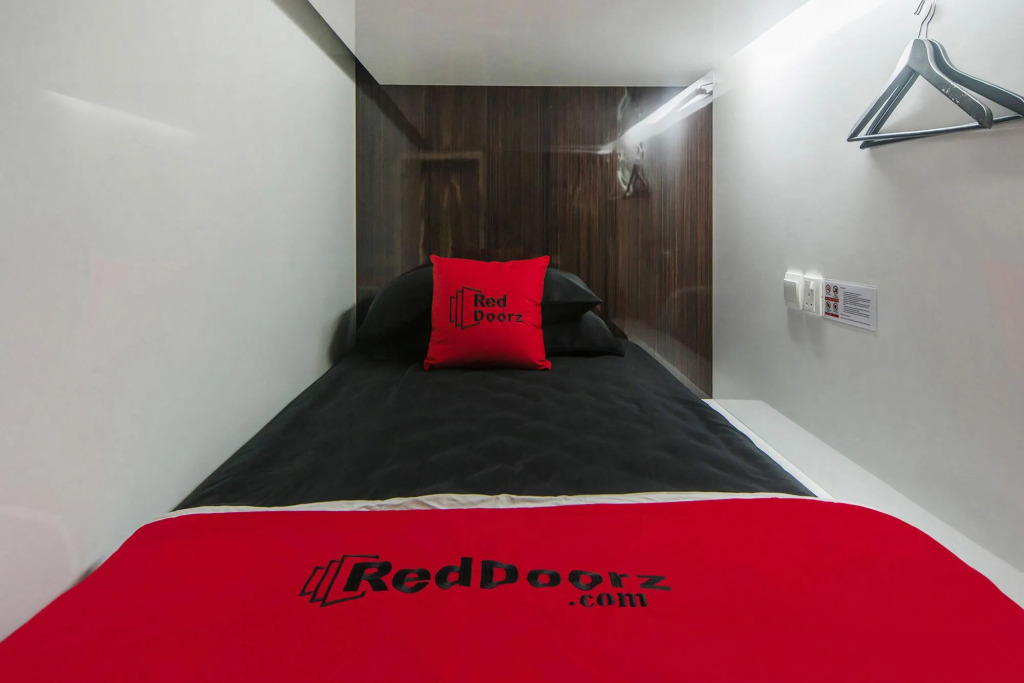 RedDoorz Hostel @ Little India